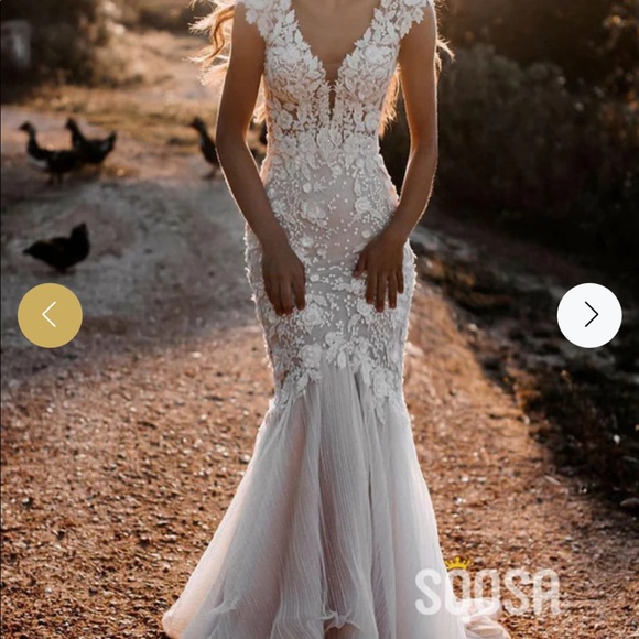 Bridal gown - Picture 6 of 7